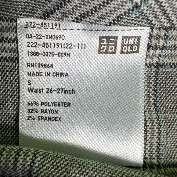 Uniqlo plaid skirt size S - Picture 3 of 5